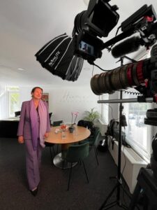 AvtroTros Radar filmploeg bij Hamer Advocaten 